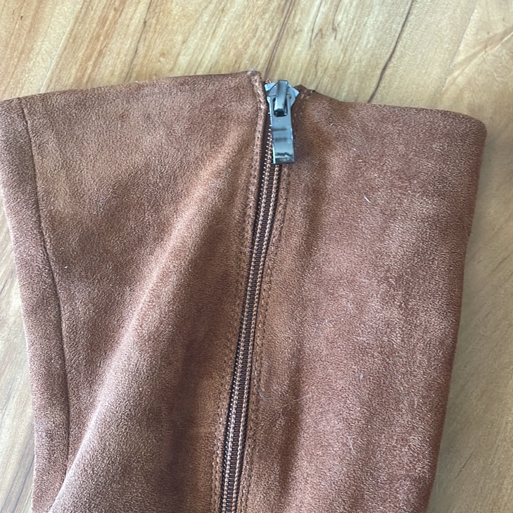 Suede Boots - Picture 5 of 5